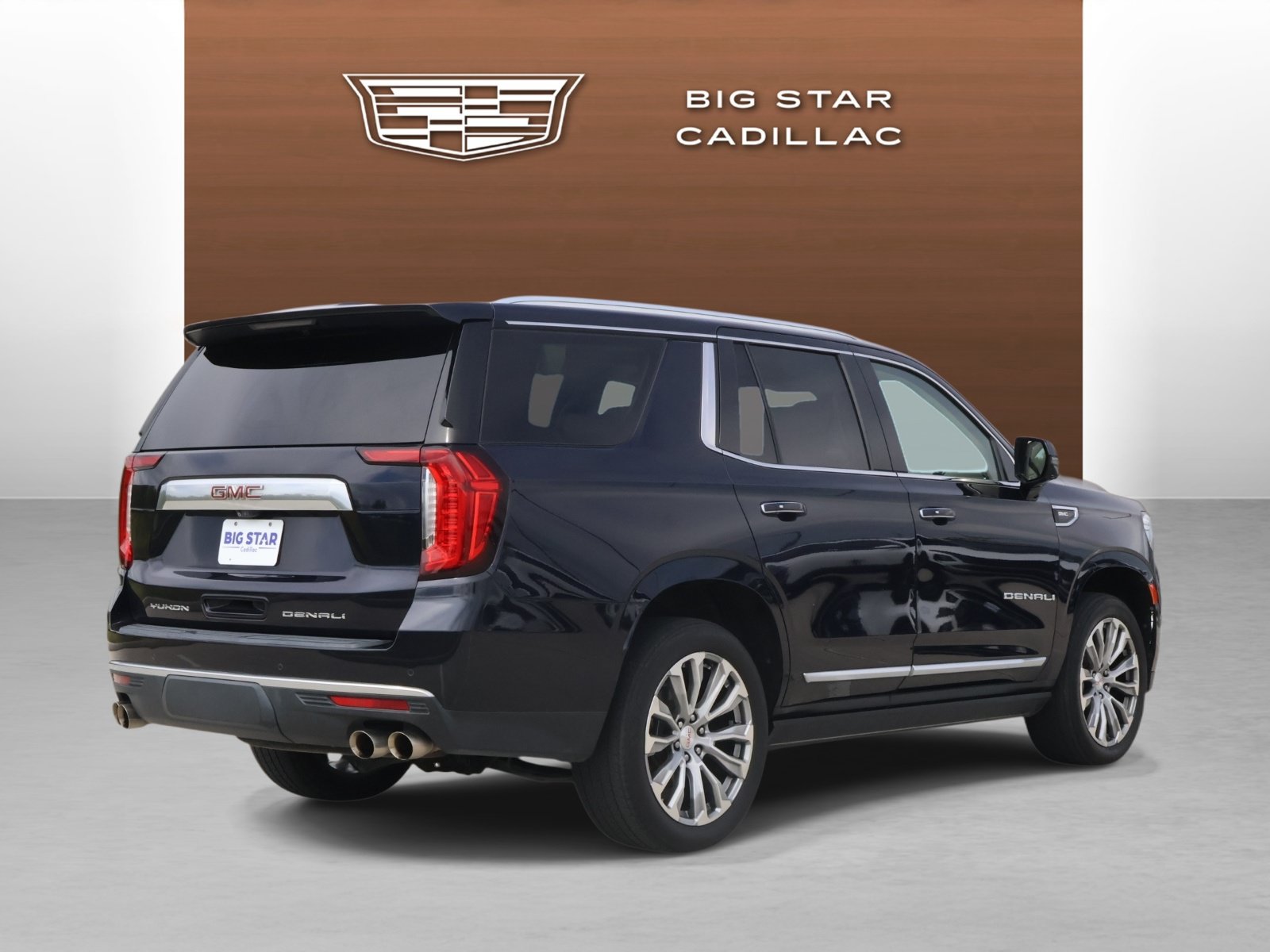 Used 2021 GMC Yukon Denali w/ Denali Ultimate Package AWD/4WD image 5