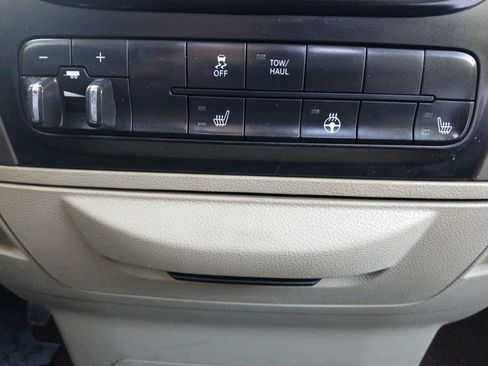 Used 2014 RAM 1500 Lone Star image 5