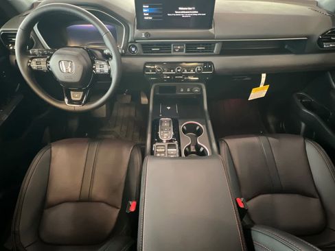 New 2026 Honda Pilot Black Edition image 3