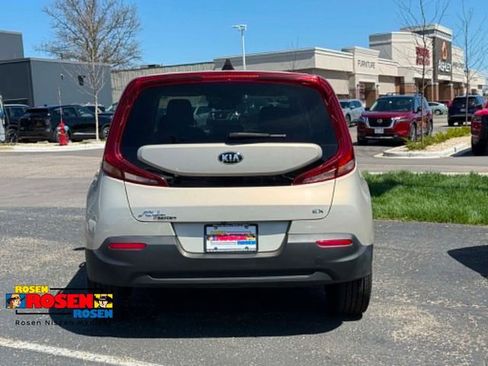 Used 2020 Kia Soul EX FWD image 6