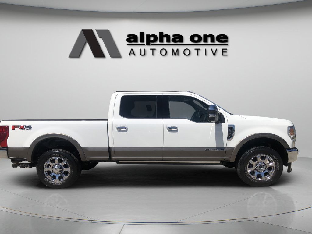 Used 2022 Ford F350 King Ranch w/ King Ranch Ultimate Package AWD/4WD image 4