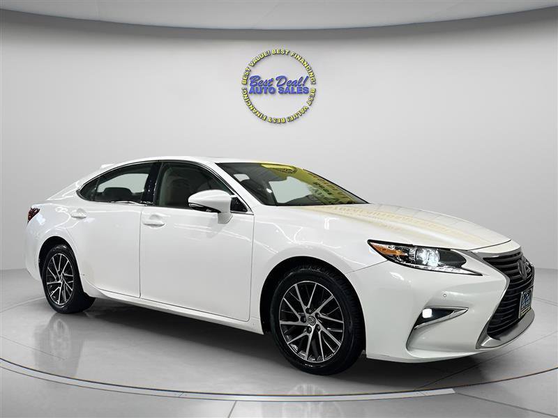 Used 2017 Lexus ES 350 w/ Navigation System Package FWD image 5