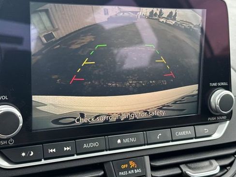 Used 2025 Nissan Altima 2.5 S image 20