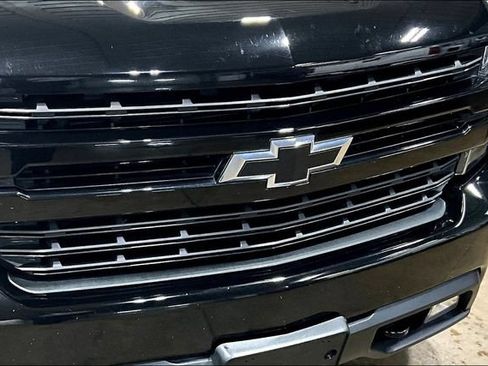 Used 2020 Chevrolet Silverado 1500 RST w/ True North Edition AWD/4WD image 30