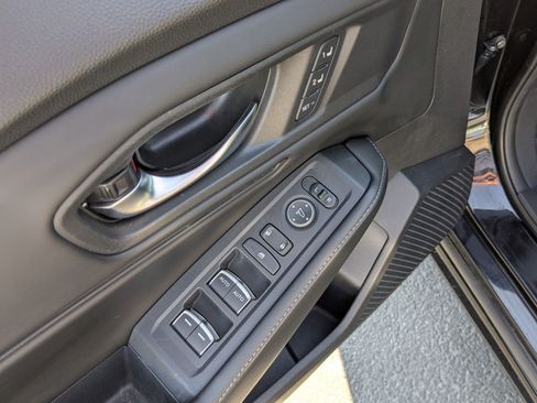 Used 2023 Honda Accord Sport image 15
