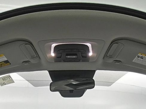 Used 2023 Toyota Corolla Cross LE w/ Moonroof Package AWD/4WD image 28
