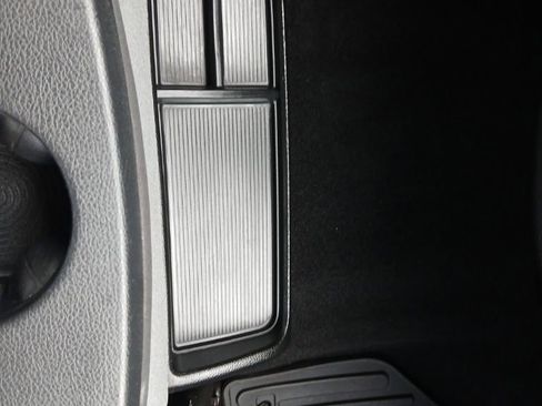 Used 2023 RAM 1500 Classic SLT w/ Electronics Group AWD/4WD image 26