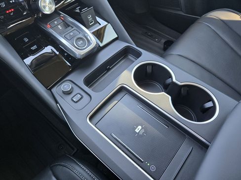 Certified 2025 Acura MDX w/ Technology Package image 26