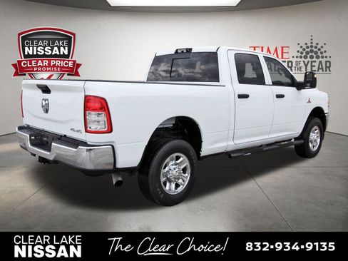 Used 2024 RAM 2500 Tradesman w/ Chrome Appearance Group AWD/4WD image 7