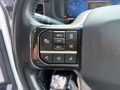 Used 2024 Ford F150 Platinum w/ FX4 Off-Road Package AWD/4WD image 28