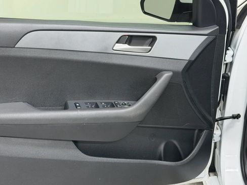 Used 2018 Hyundai Sonata SE FWD image 70