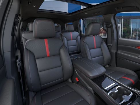 New 2026 Chevrolet Traverse RS AWD/4WD image 16