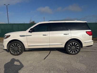 Used 2019 Lincoln Navigator Select