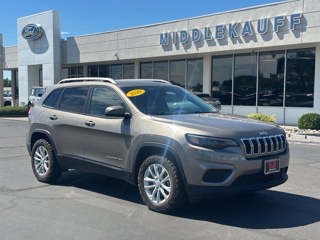Used 2020 Jeep Cherokee Latitude AWD/4WD image 1