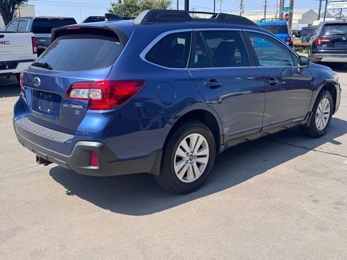 Used 2019 Subaru Outback 2.5i Premium w/ Popular Package #2 AWD/4WD image 5