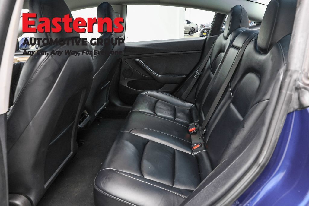 Used 2023 Tesla Model 3 Standard Range RWD image 18
