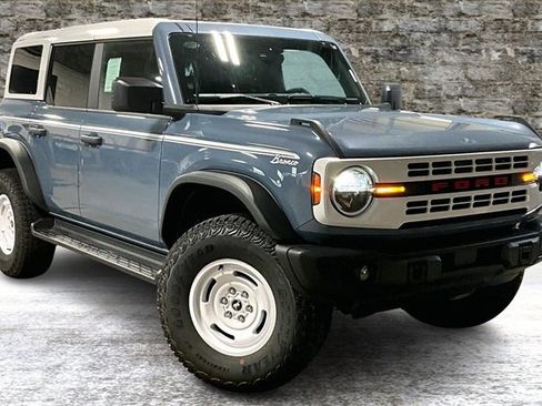 New 2025 Ford Bronco Heritage Edition image 1