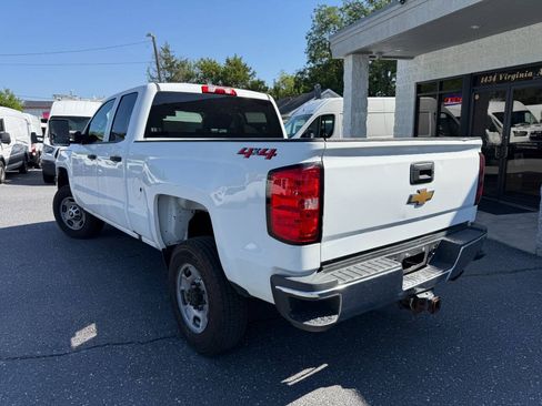 Used 2019 Chevrolet Silverado 2500 W/T AWD/4WD image 2