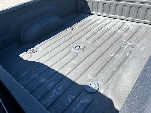 Used 2016 RAM 2500 Laramie AWD/4WD image 10