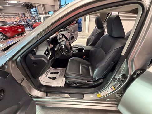 Used 2019 Lexus ES 300h 300h Luxury w/ Premium Package image 56