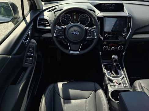 Certified 2023 Subaru Forester Limited image 11