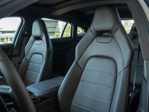 New 2026 Porsche Panamera RWD image 5