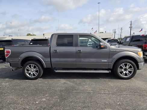 Used 2014 Ford F150 Lariat w/ Equipment Group 501A Mid image 4