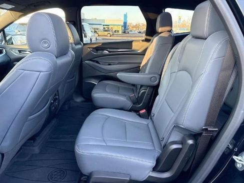 Used 2022 Buick Enclave Essence w/ Experience Buick Package image 26