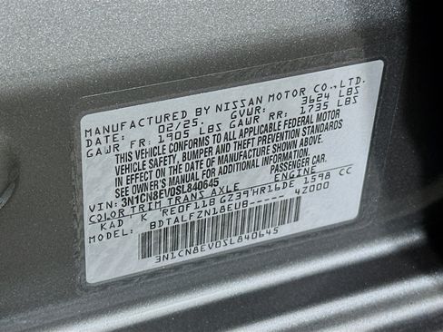 Used 2025 Nissan Versa SV FWD image 12
