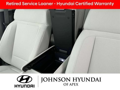 Used 2025 Hyundai Santa Fe SE AWD/4WD image 19