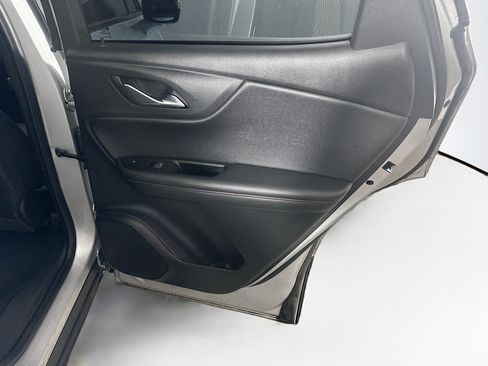 Used 2022 Chevrolet Blazer RS w/ Enhanced Convenience Package FWD image 31