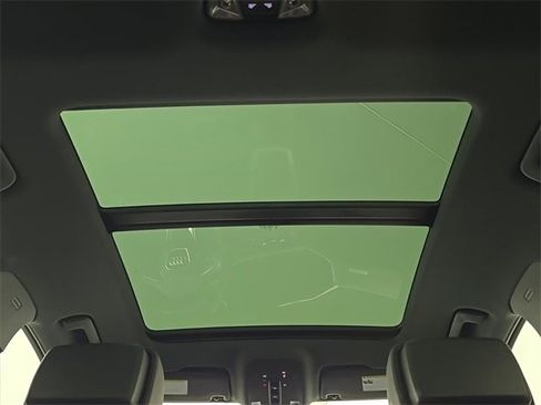 Used 2022 Audi Q3 2.0T Premium Plus image 14