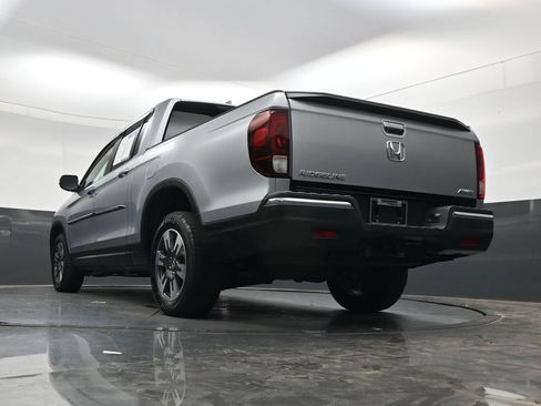 Used 2018 Honda Ridgeline RTL-T image 35