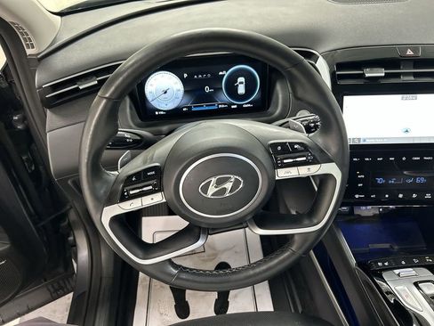 Used 2023 Hyundai Tucson Limited image 4