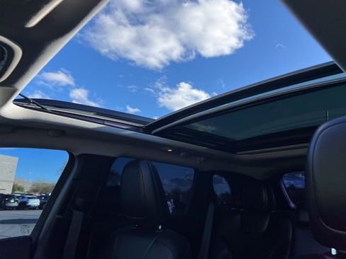 Used 2019 Jeep Cherokee Latitude Plus image 31