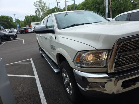 Used 2017 RAM 2500 Laramie w/ Protection Group AWD/4WD image 3