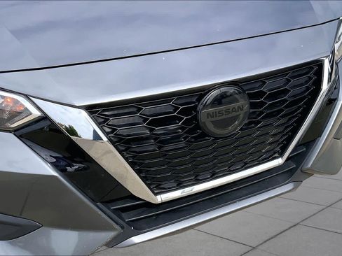 Used 2021 Nissan Sentra SV FWD image 31