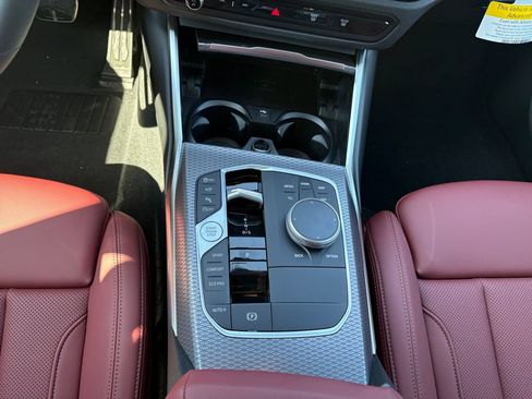 New 2026 BMW 330i xDrive Sedan w/ M Sport Package AWD/4WD image 11
