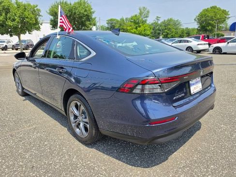 Used 2023 Honda Accord EX image 3