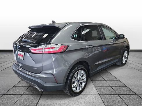 Used 2022 Ford Edge Titanium AWD/4WD image 5