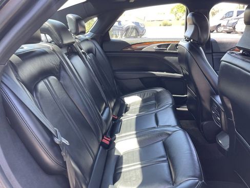 Used 2019 Lincoln MKZ Reserve w/ Reserve Plus Package FWD image 15