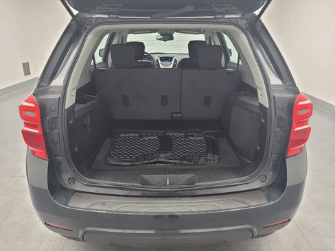 Used 2017 Chevrolet Equinox LS FWD image 29