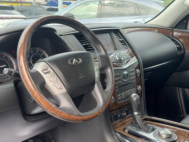 Used 2016 INFINITI QX80 4WD w/ Driver's Assistance Package image 12