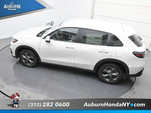 New 2026 Honda HR-V LX image 26