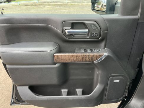 Used 2021 GMC Sierra 2500 Denali w/ Denali Ultimate Package AWD/4WD image 35