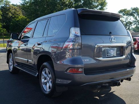 Used 2019 Lexus GX 460 w/ Navigation Package AWD/4WD image 3