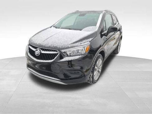 Used 2020 Buick Encore Preferred image 1