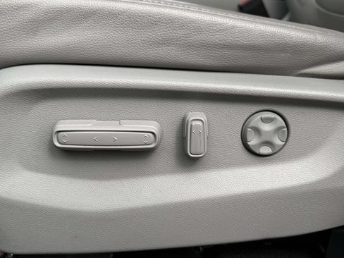 Used 2021 Honda Odyssey Touring image 16
