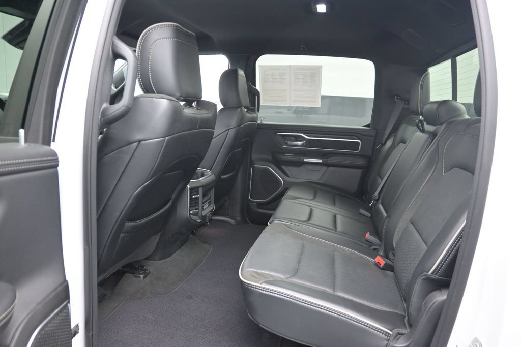 Used 2023 RAM 1500 Laramie AWD/4WD image 13