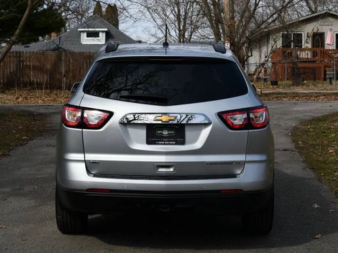 Used 2015 Chevrolet Traverse LT w/ Style and Technology Package AWD/4WD image 5